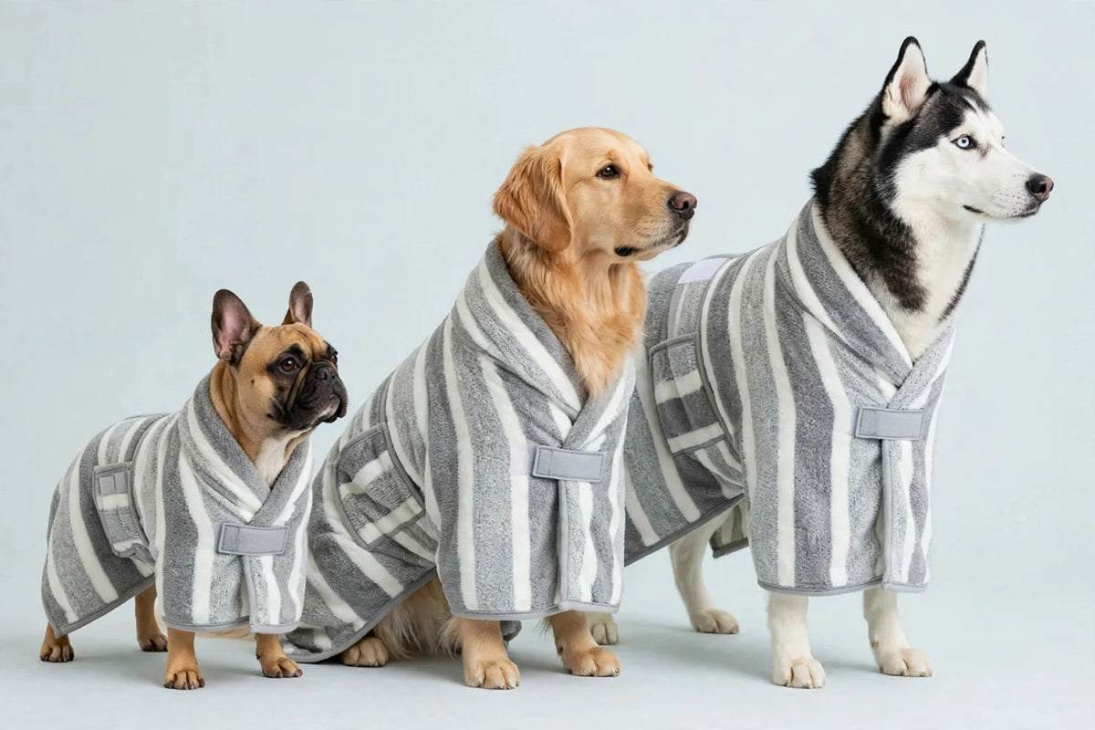 Quick-Dry Pet Bath Robe for Dogs and Cats